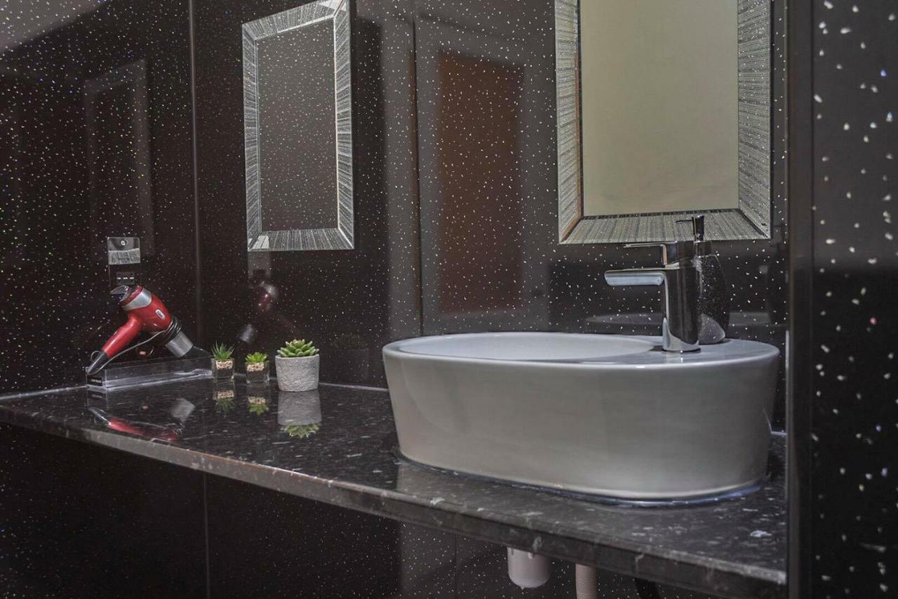 Edinburgh Ground Floor City Centre Flat Close To Princess Street Εξωτερικό φωτογραφία